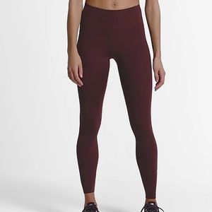 Nike Yoga Luxe High-Waisted 7/8 Infinalon Leggings